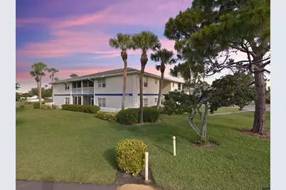 1516 SE Royal Green Circle #202, Port Saint Lucie, FL 34952 - Photo 1
