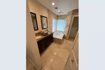9664 W Lake Court, Boca Raton, FL 33434 - Photo 9