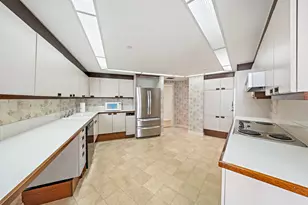 100 Lakeshore Dr, North Palm Beach, FL 33408 - Photo 13