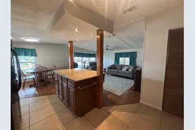 1747 SW 35th Circle, Okeechobee, FL 34974 - Photo 9