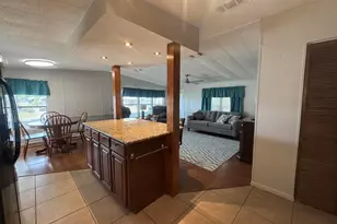 1747 SW 35th Cir, Okeechobee, FL 34974 - Photo 9