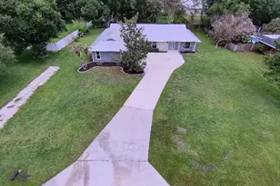2402 River Hammock Ln, Fort Pierce, FL 34981 - Photo 3