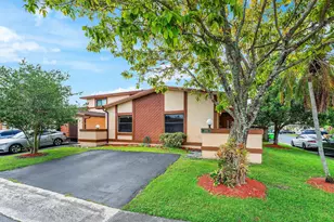 6368 NW 29th St, Sunrise, FL 33313 - Photo 3