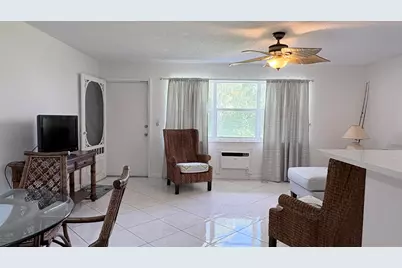 200 Horizon W #102, Boynton Beach, FL 33435 - Photo 3