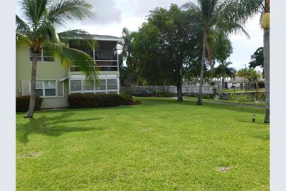 960 Crystal Lake Drive #201, Deerfield Beach, FL 33064 - Photo 5