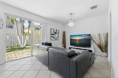 4162 Winnipeg Way, West Palm Beach, FL 33409 - Photo 13