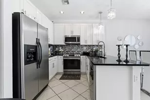 4162 Winnipeg Way, West Palm Beach, FL 33409 - Photo 9