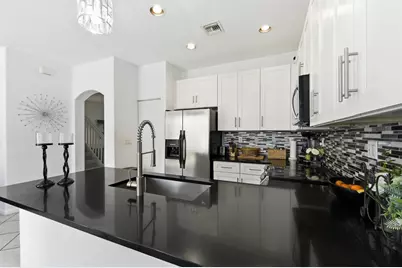 4162 Winnipeg Way, West Palm Beach, FL 33409 - Photo 11