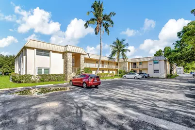 10789 N Military Trail #6, Palm Beach Gardens, FL 33410 - Photo 3