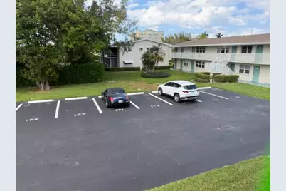 340 W Horizons #205, Boynton Beach, FL 33435 - Photo 3