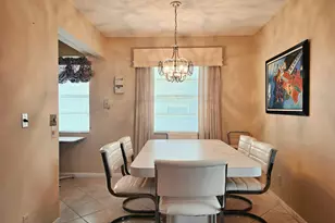 719 Flanders O, Delray Beach, FL 33484 - Photo 3