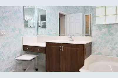 6671 Maybrook Road, Boynton Beach, FL 33437 - Photo 23