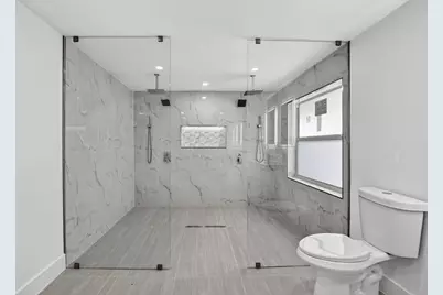 4701 NW 1st Place, Deerfield Beach, FL 33442 - Photo 23