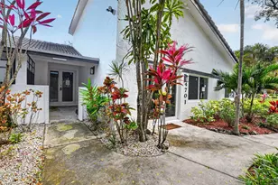 4701 NW 1st Pl, Deerfield Beach, FL 33442 - Photo 5