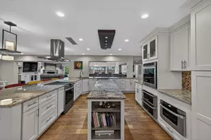 2535 SW 30th Terrace, Fort Lauderdale, FL 33312 - Photo 9