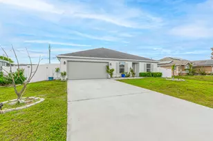 549 SW Prado Ave, Port Saint Lucie, FL 34983 - Photo 29