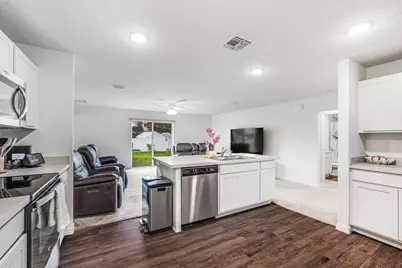 549 SW Prado Avenue, Port Saint Lucie, FL 34983 - Photo 11