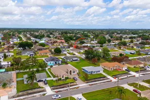 549 SW Prado Ave, Port Saint Lucie, FL 34983 - Photo 33