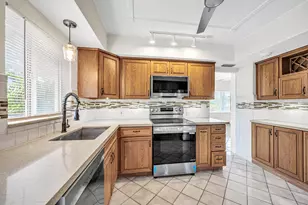 606 N Victoria Park Road N, Fort Lauderdale, FL 33304 - Photo 5