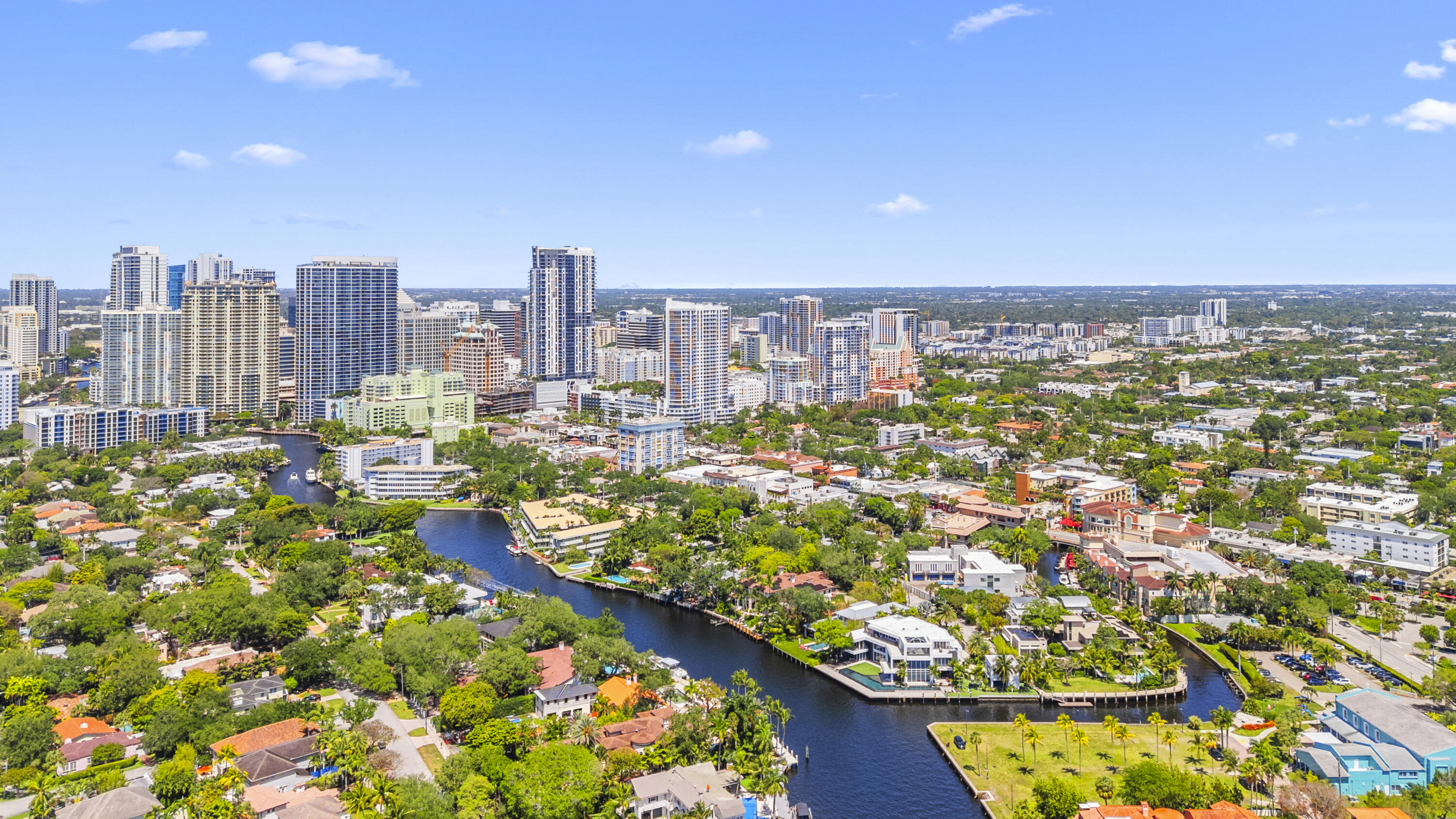 1212 SE 2nd Ct #303 - 1212 SE 2nd Ct #303, Fort Lauderdale, FL 33301 Luxury Property | Jose Angel Pina