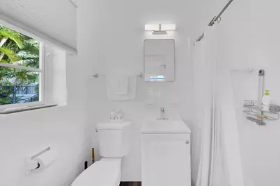 2307 N Ocean Boulevard #2, Fort Lauderdale, FL 33305 - Photo 5
