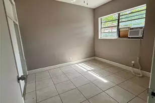 424 NW 15th Terrace, Fort Lauderdale, FL 33311 - Photo 7