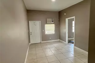 424 NW 15th Terrace, Fort Lauderdale, FL 33311 - Photo 3
