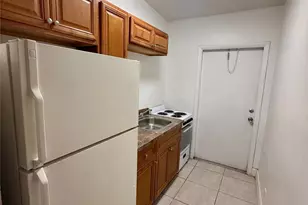 424 NW 15th Terrace, Fort Lauderdale, FL 33311 - Photo 9