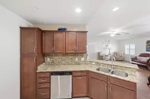 14563 Dalia Ave, Fort Pierce, FL 34951 - Photo 17