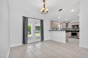 780 Orchid Dr, Royal Palm Beach, FL 33411 - Photo 5