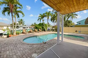 1359 SW Dyer Point Rd, Palm City, FL 34990 - Photo 35