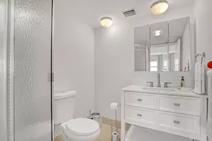 28 Yacht Club Dr, North Palm Beach, FL 33408 - Photo 11