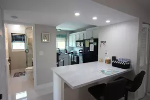 270 Bella Vista Ct N, Jupiter, FL 33477 - Photo 9