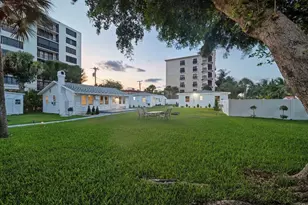 2317 N Ocean Blvd, Fort Lauderdale, FL 33305 - Photo 11