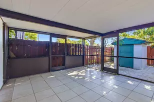 1020 Manor Dr, Palm Springs, FL 33461 - Photo 5