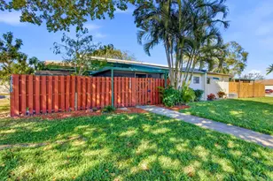 1020 Manor Dr, Palm Springs, FL 33461 - Photo 1