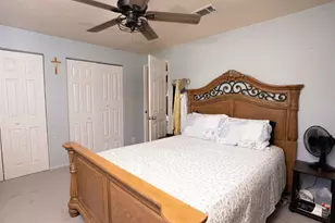 1881 SE Manth Ln, Port Saint Lucie, FL 34983 - Photo 7