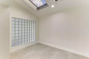 5591 NE 29th Ave, Fort Lauderdale, FL 33308 - Photo 9