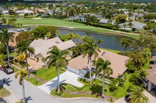 17974 Foxborough Ln, Boca Raton, FL 33496 - Photo 9