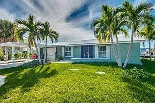 2891 Cussell Dr, Saint James City, FL 33956 - Photo 5