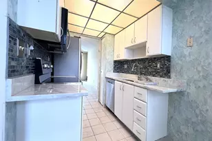 8105 NW 61st St, Tamarac, FL 33321 - Photo 3