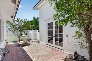 8725 Banyan Ct, Tamarac, FL 33321 - Photo 37