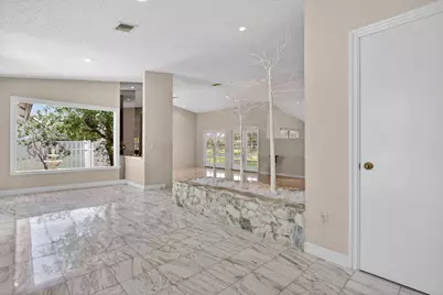 8725 Banyan Court, Tamarac, FL 33321 - Photo 25