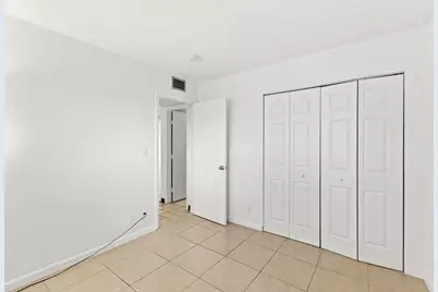 2106 S Cypress Bend Drive #506, Pompano Beach, FL 33069 - Photo 21