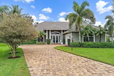 18647 SE Lakeside Way, Tequesta, FL 33469 - Photo 1
