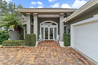 18647 SE Lakeside Drive, Jupiter, FL 33469 - Photo 3