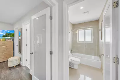 3291-3293 NE 18th Terrace #1-2, Oakland Park, FL 33306 - Photo 17