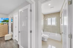 3291-3293 NE 18th Terrace, Oakland Park, FL 33306 - Photo 17