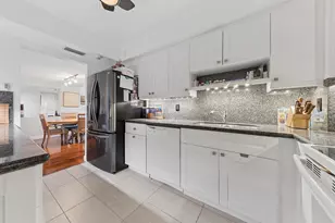 555 SE 6th Ave, Delray Beach, FL 33483 - Photo 7