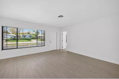 4807 NE 18th Avenue, Oakland Park, FL 33334 - Photo 3